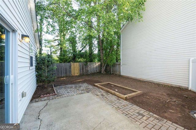 207 Daventry Way, Woodstock, GA 30188