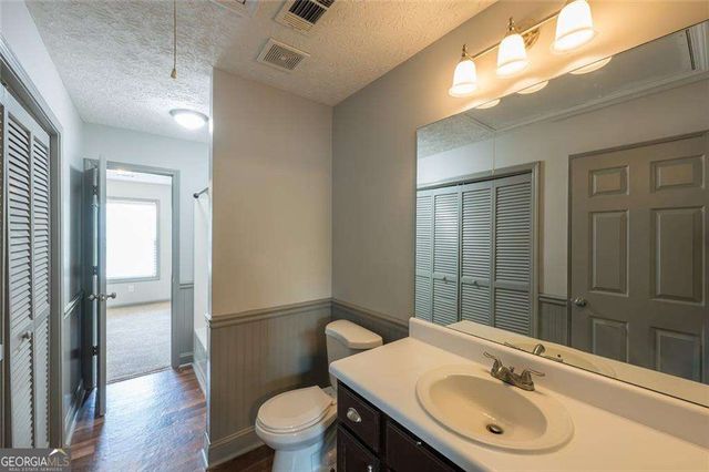 207 Daventry Way, Woodstock, GA 30188