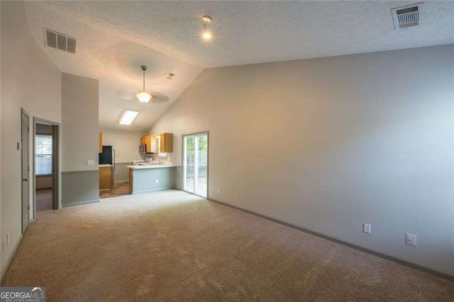 207 Daventry Way, Woodstock, GA 30188