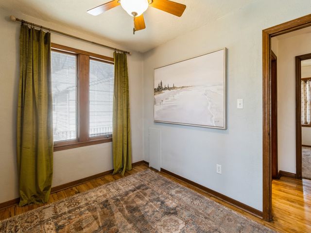 1000 66th Street, Windsor Heights, IA 50324