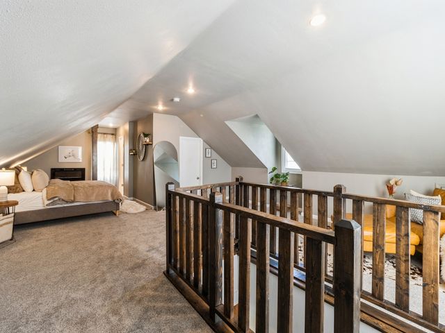 1000 66th Street, Windsor Heights, IA 50324