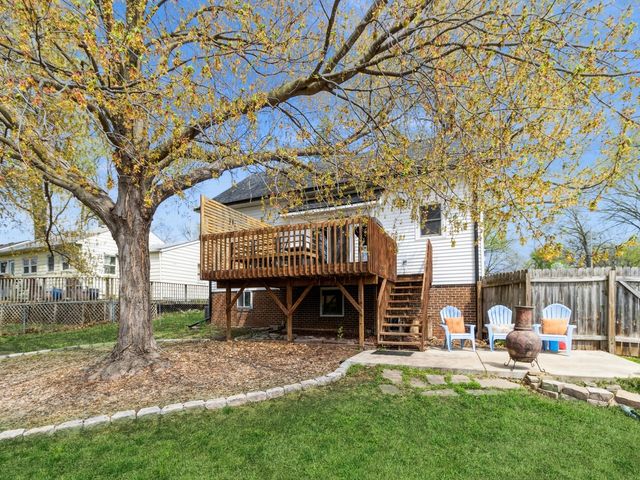 1000 66th Street, Windsor Heights, IA 50324