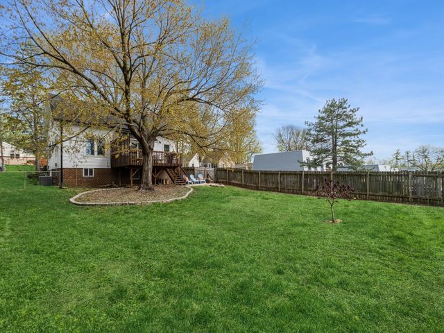 1000 66th Street, Windsor Heights, IA 50324