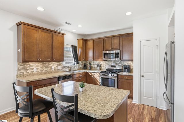 347 Riverdale Road, Simpsonville, SC 29680