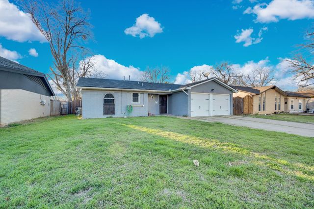 4916 Eastover Avenue, Fort Worth, TX 76119