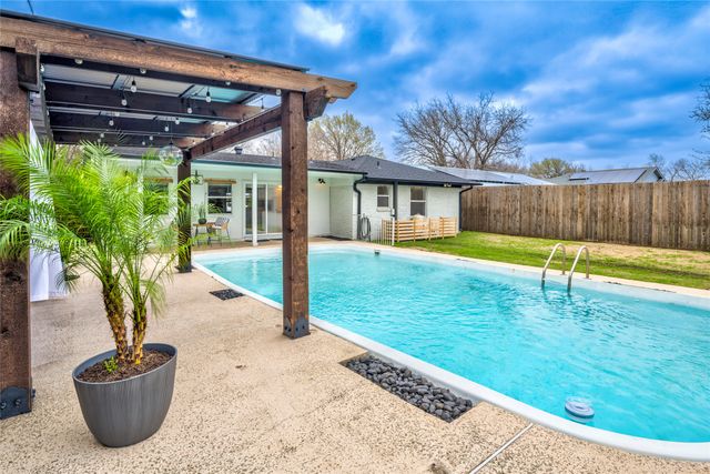 3140 Colchester Drive, Farmers Branch, TX 75234