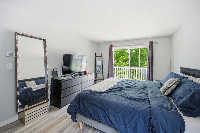 12 Charles Chase Way, Manchester, NH 03104