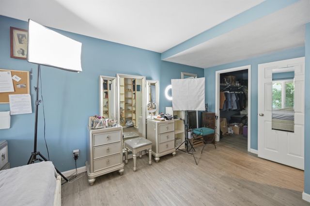 12 Charles Chase Way, Manchester, NH 03104