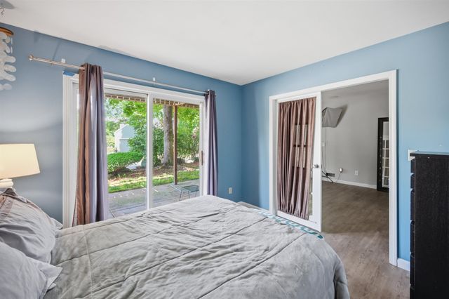 12 Charles Chase Way, Manchester, NH 03104