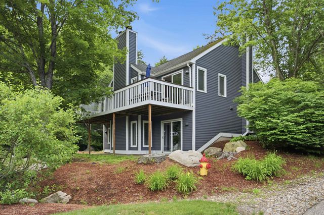 12 Charles Chase Way, Manchester, NH 03104