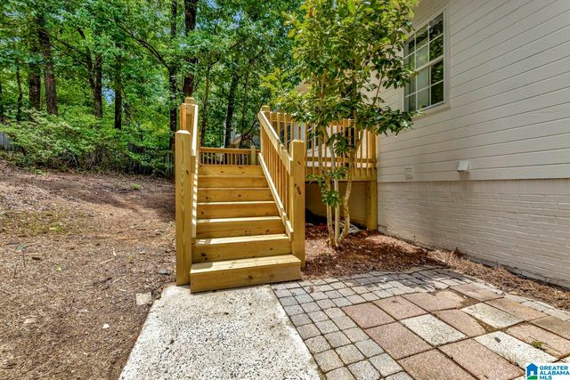 109 LOYOLA CIRCLE, Helena, AL 35080