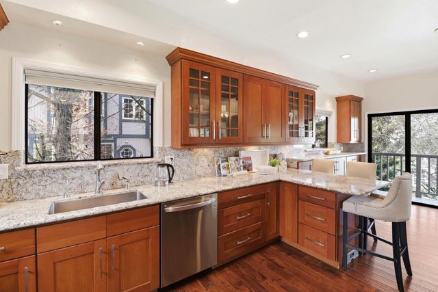 2506 Ralston Avenue, Belmont, CA 94002