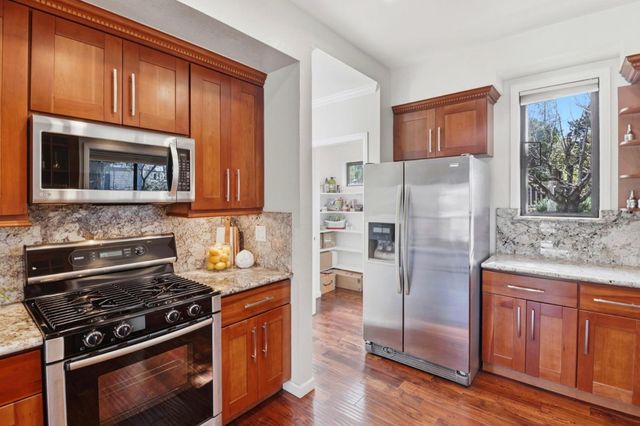 2506 Ralston Avenue, Belmont, CA 94002