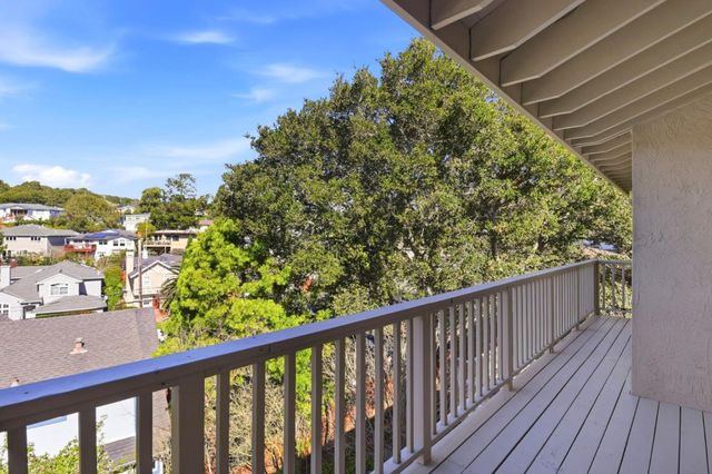 2506 Ralston Avenue, Belmont, CA 94002