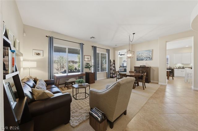 3904 Specula Wing Drive, North Las Vegas, NV 89084