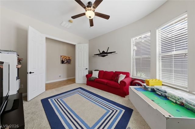 3904 Specula Wing Drive, North Las Vegas, NV 89084