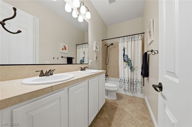 3904 Specula Wing Drive, North Las Vegas, NV 89084