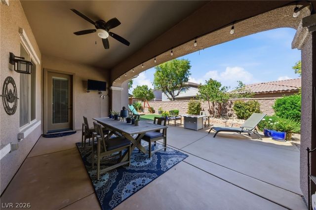 3904 Specula Wing Drive, North Las Vegas, NV 89084