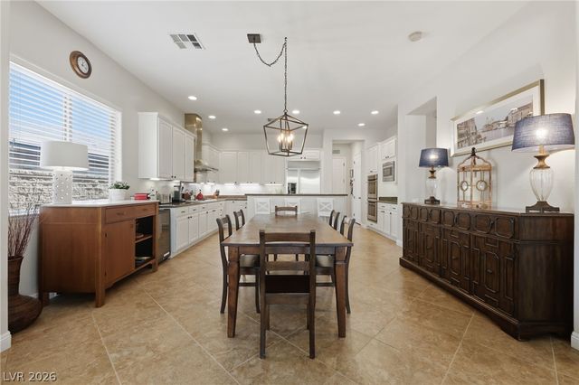 3904 Specula Wing Drive, North Las Vegas, NV 89084