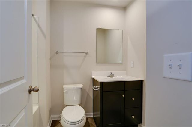 429 Forecastle ST, Portsmouth, VA 23701