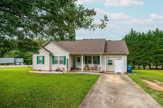 1324 39th Street SW, Hickory, NC 28602