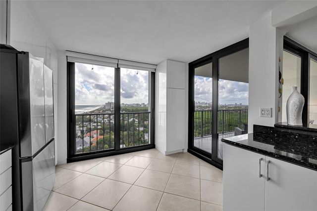 1901 N Ocean Boulevard TH-D, Fort Lauderdale, FL 33305