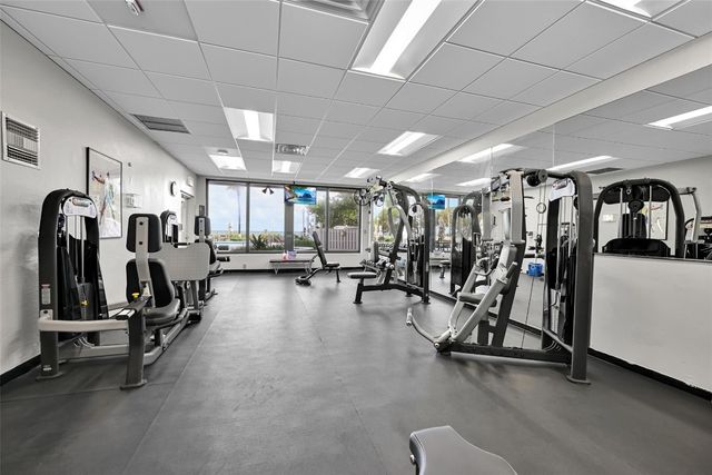 1901 N Ocean Boulevard TH-D, Fort Lauderdale, FL 33305