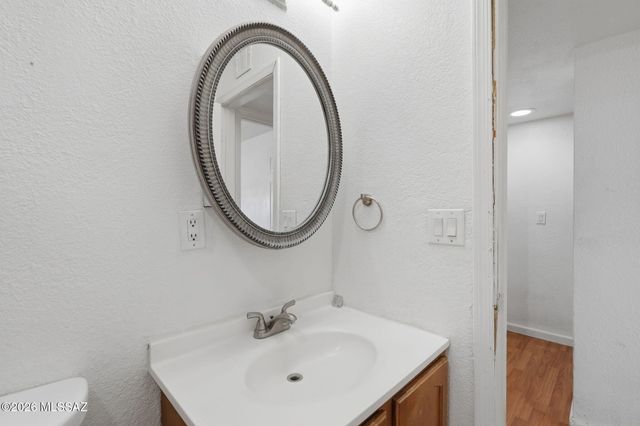 2950 N Alvernon Way Apt 1105, Tucson, AZ 85712