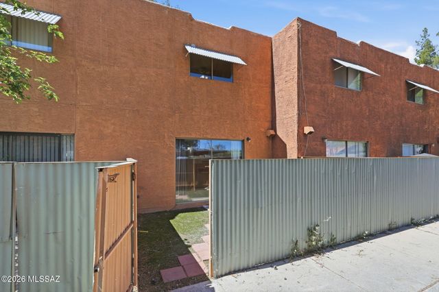 2950 N Alvernon Way Apt 1105, Tucson, AZ 85712