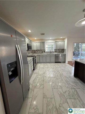 4141 Walter Road, Bethlehem Twp, PA 18020