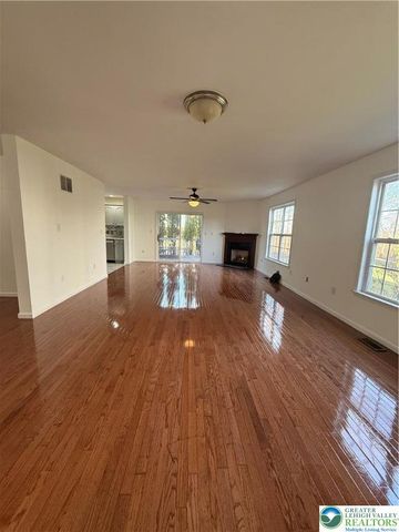 4141 Walter Road, Bethlehem Twp, PA 18020