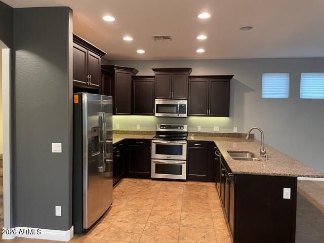 1371 S CHAPARRAL Boulevard, Gilbert, AZ 85296