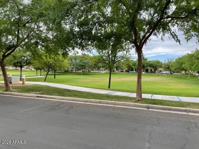 1371 S CHAPARRAL Boulevard, Gilbert, AZ 85296