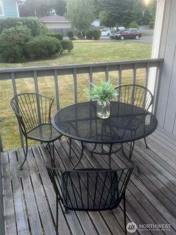 8312 45th Place W, Mukilteo, WA 98275