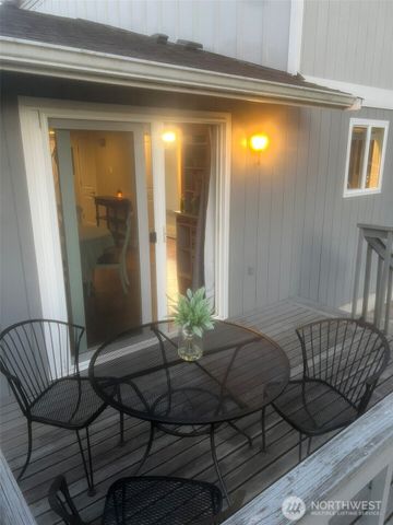 8312 45th Place W, Mukilteo, WA 98275