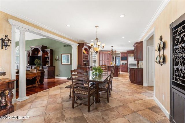 13 Iris Circle, Manalapan, NJ 07726