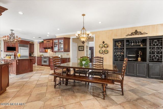 13 Iris Circle, Manalapan, NJ 07726