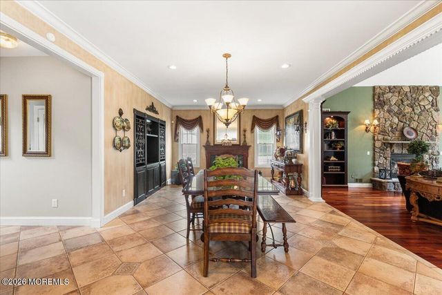 13 Iris Circle, Manalapan, NJ 07726
