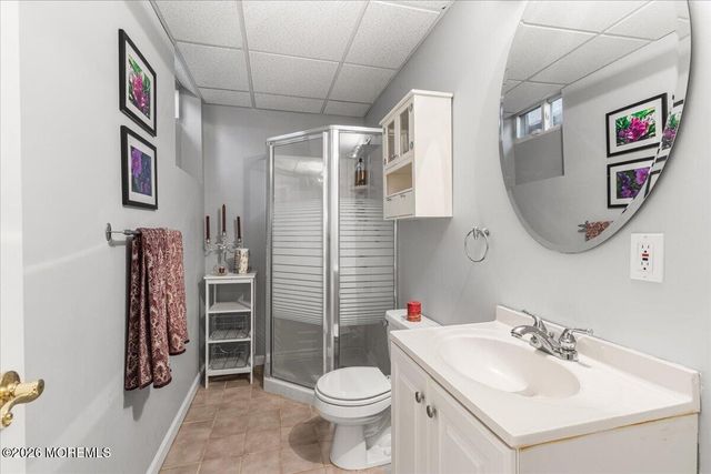 13 Iris Circle, Manalapan, NJ 07726