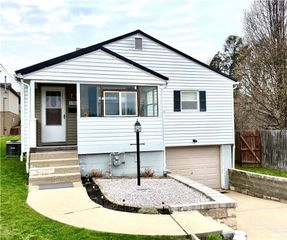 1506 Glenn St, Harrison Twp, PA 15065