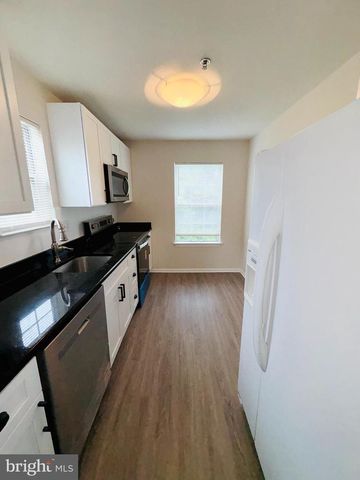 221B HIGHLAND BLVD, New Castle, DE 19720