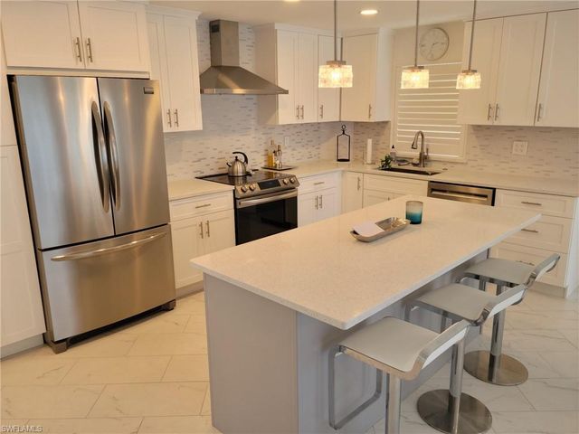 15091 Bagpipe WAY 101, Fort Myers, FL 33912