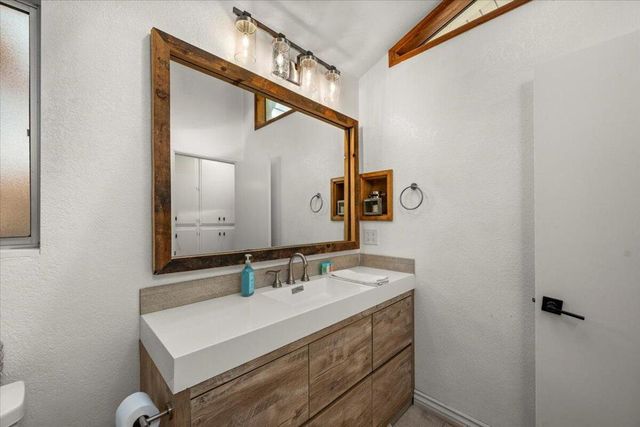 39187 N Bay Drive, Big Bear, CA 92315