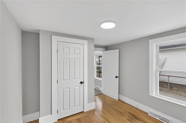 18 Huron Street, Warwick, RI 02889