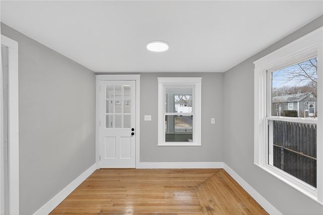 18 Huron Street, Warwick, RI 02889