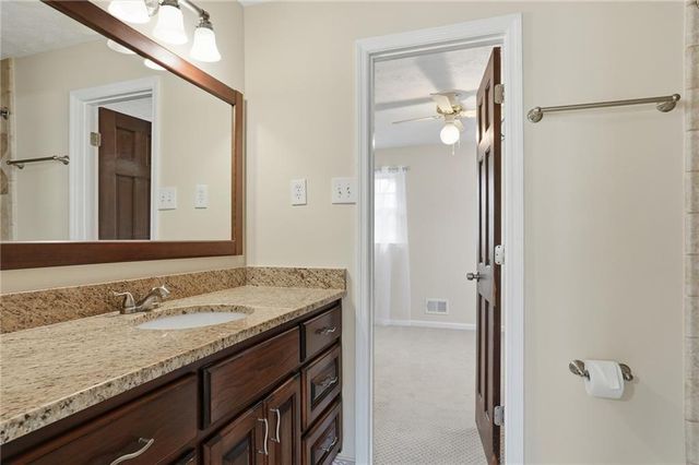 521 Rue Montaigne, Stone Mountain, GA 30083