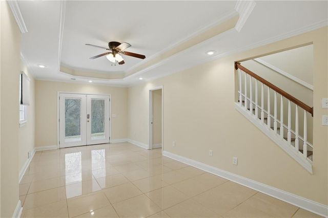 521 Rue Montaigne, Stone Mountain, GA 30083