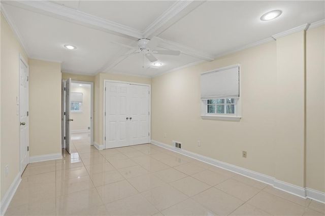 521 Rue Montaigne, Stone Mountain, GA 30083