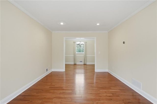 521 Rue Montaigne, Stone Mountain, GA 30083