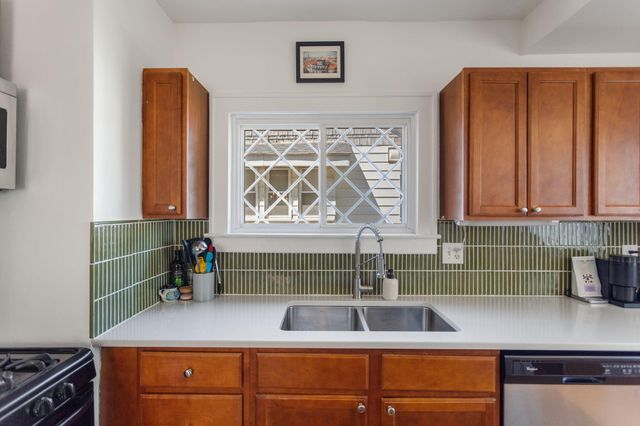 1152 Calvin Avenue Se, City Of Grand Rapids, MI 49506